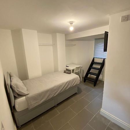 174 Boaler Street Hotel Liverpool Bagian luar foto