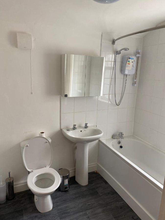 174 Boaler Street Hotel Liverpool Bagian luar foto